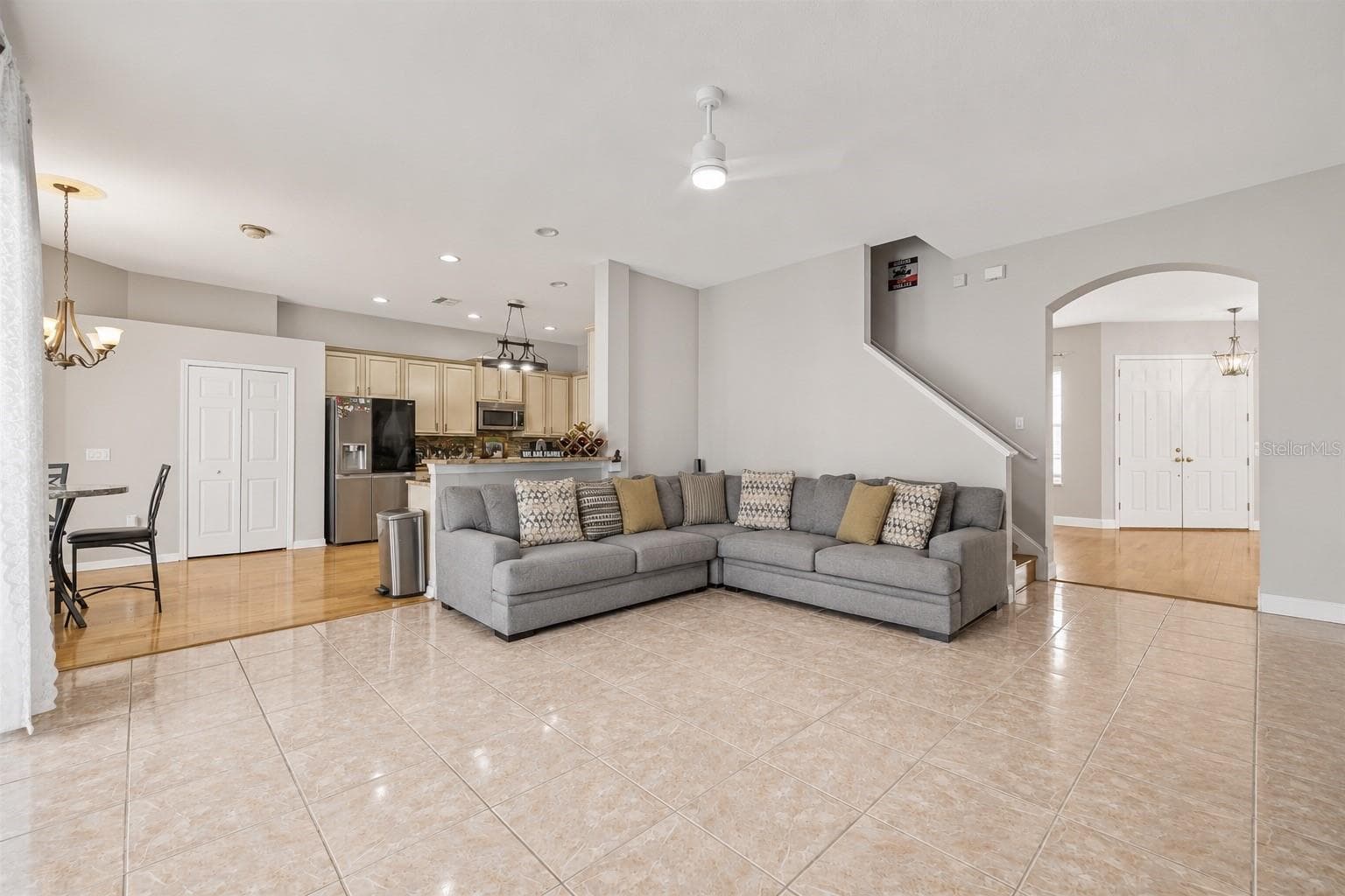 22623 CLIFFSIDE WAY — photo 17 of 41