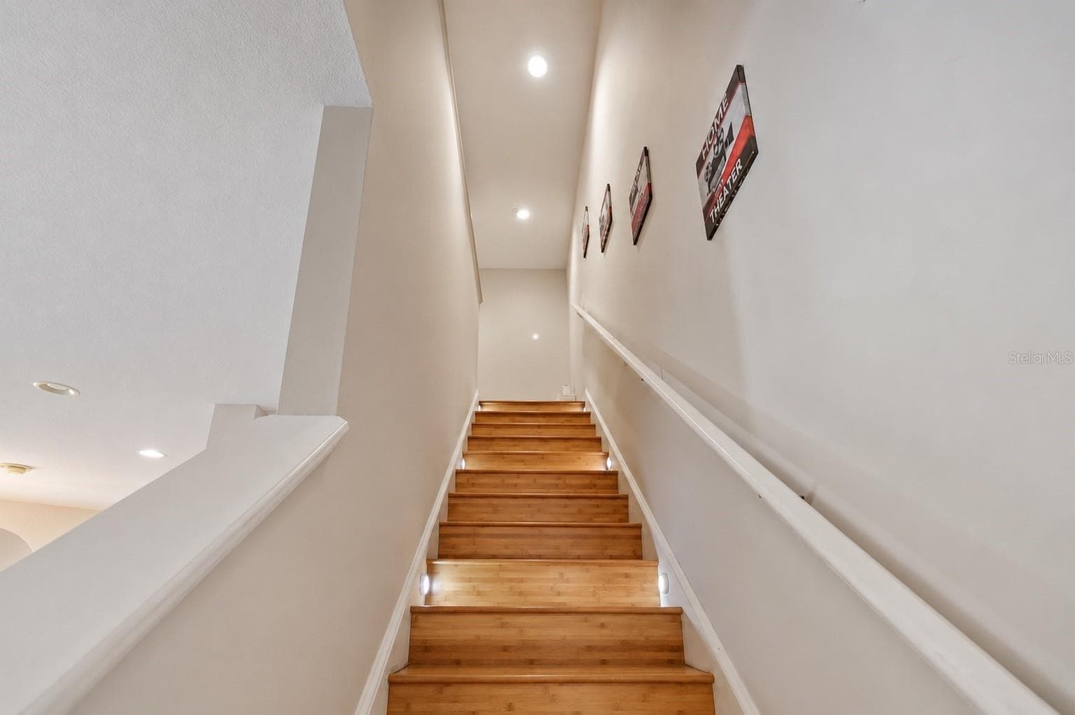 22623 CLIFFSIDE WAY — photo 13 of 41