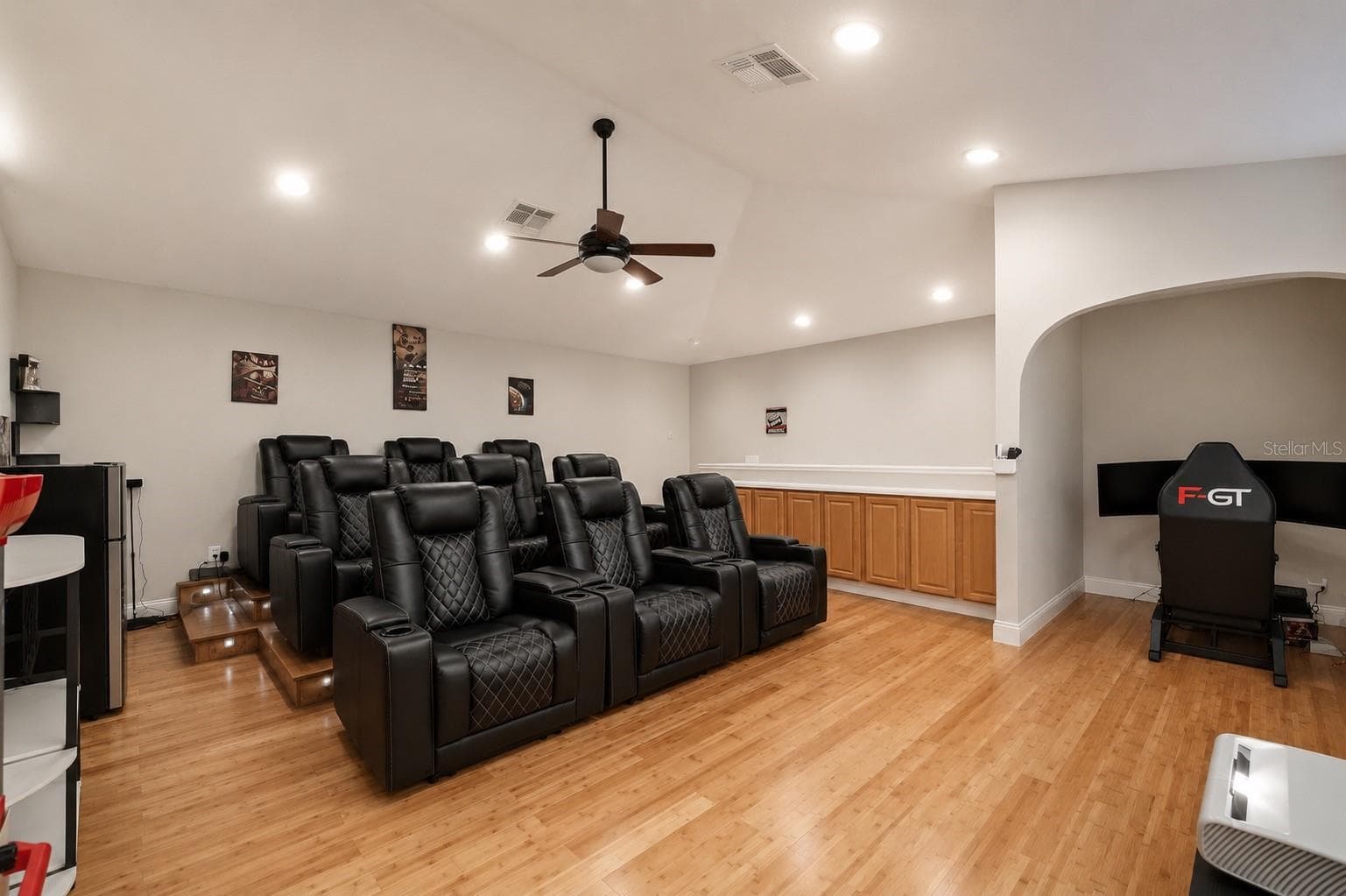 22623 CLIFFSIDE WAY — photo 15 of 41