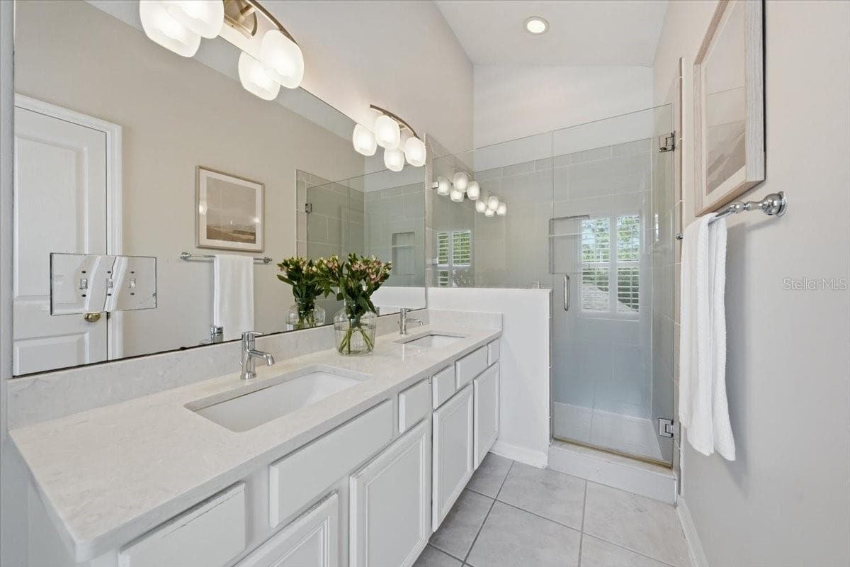 9530 PARK VILLAGE DRIVE — photo 15 of 32