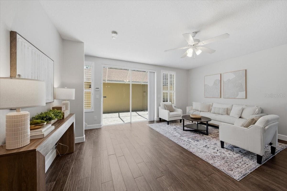 9530 PARK VILLAGE DRIVE — photo 4 of 32