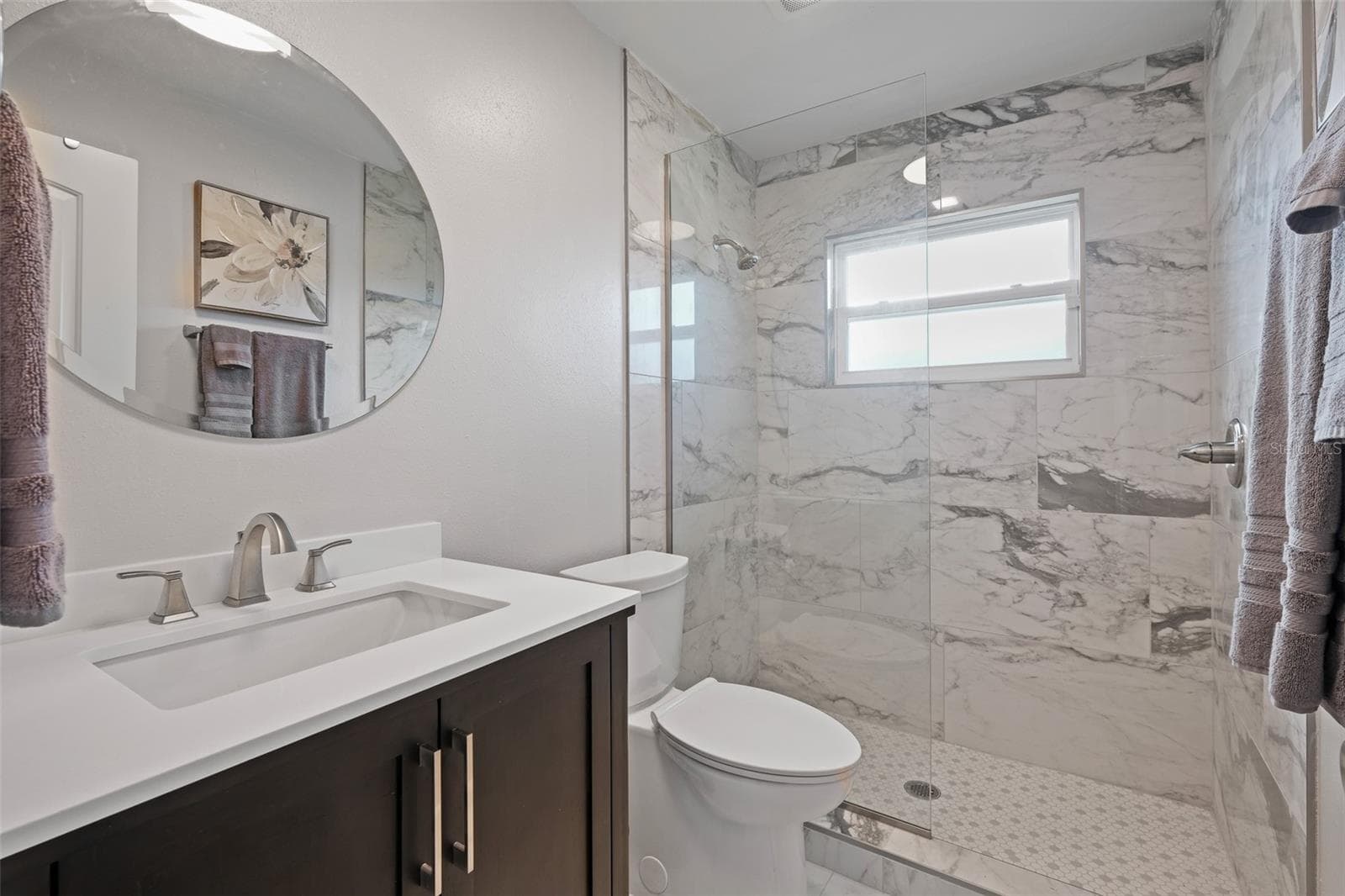2910 DADE AVENUE — photo 16 of 39