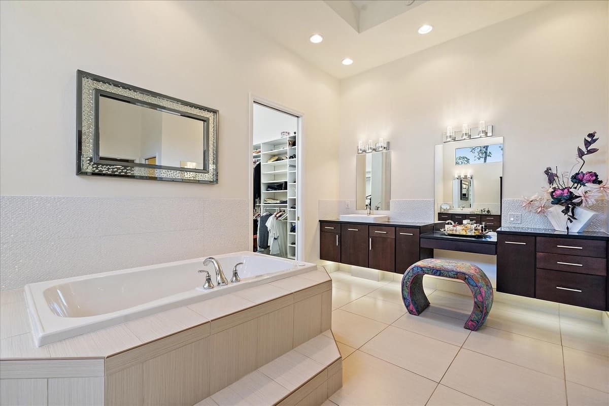 3416 SUNRISE DRIVE — photo 36 of 78