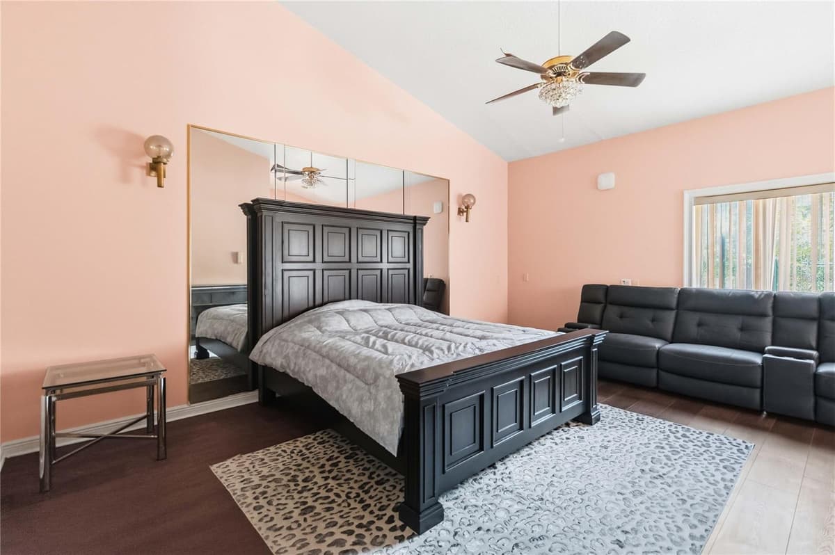 593 DUNMAR CIRCLE — photo 36 of 67