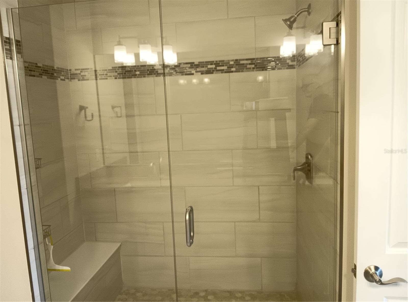 933 BRUTUS TERRACE — photo 7 of 12