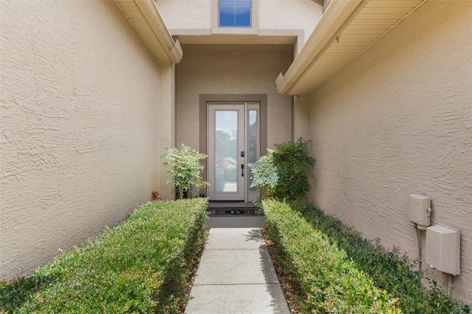 1117 HANSBERRY COURT — photo 4 of 57