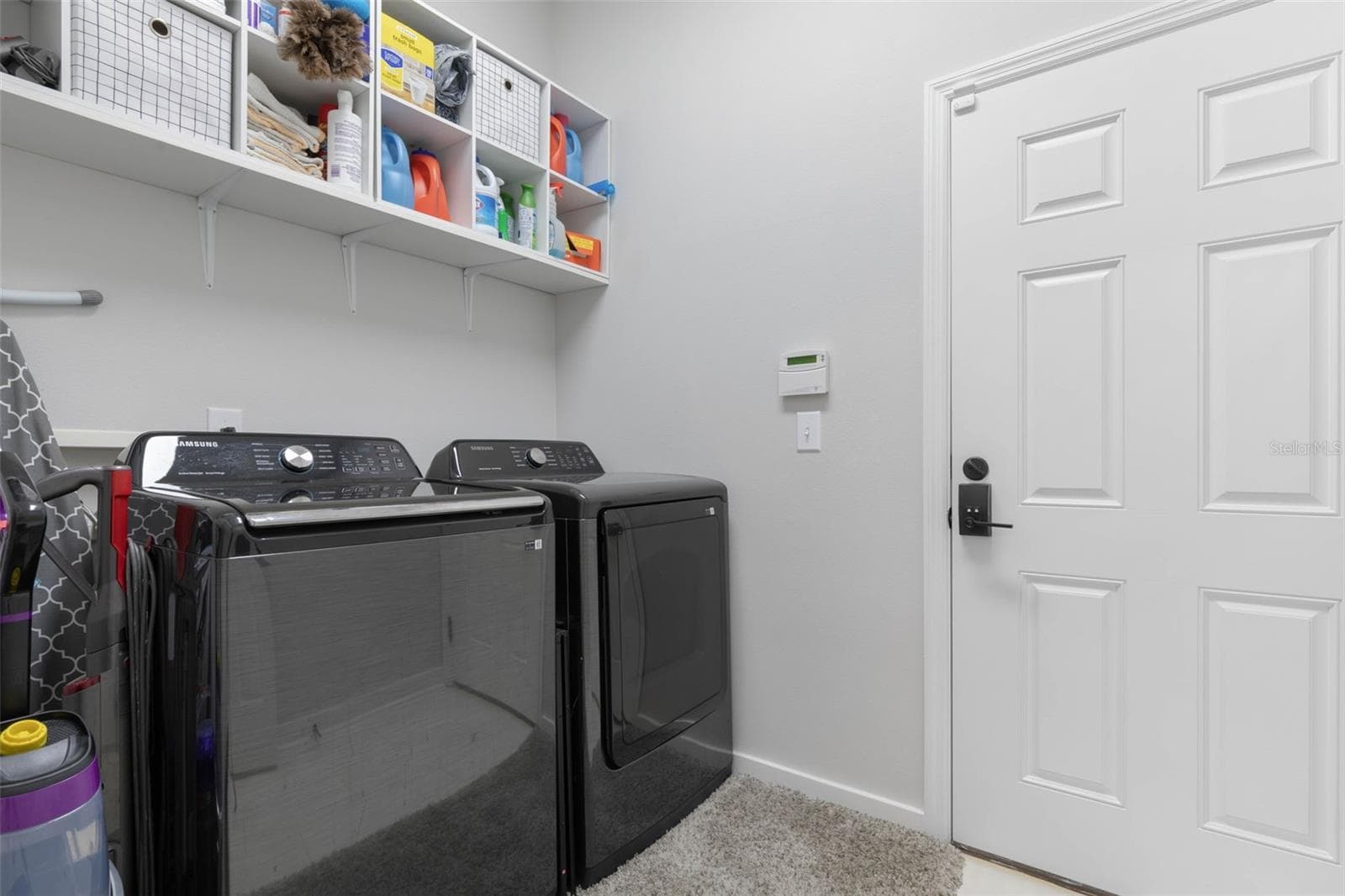 1117 HANSBERRY COURT — photo 13 of 57