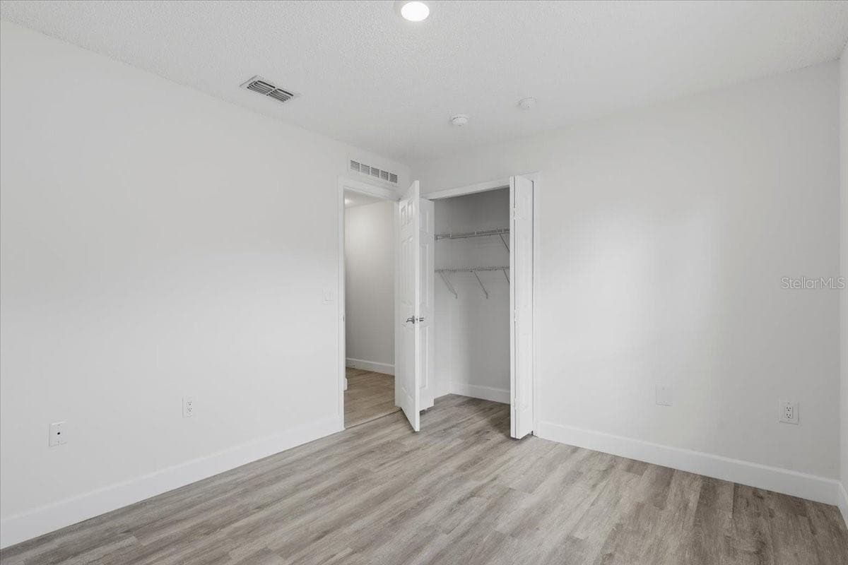 41 ZEPHYR LILY TRAIL — photo 49 of 61