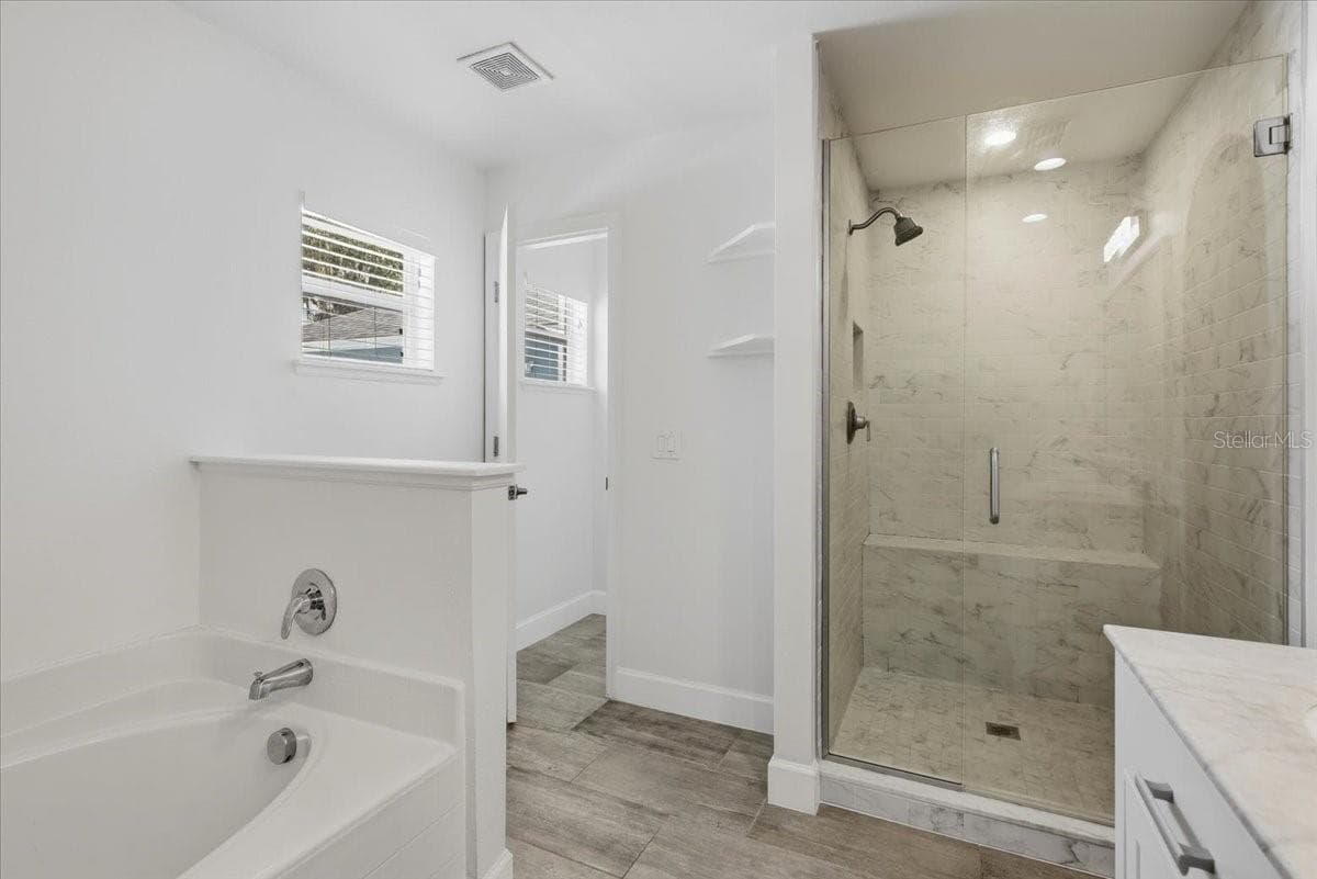 41 ZEPHYR LILY TRAIL — photo 35 of 61
