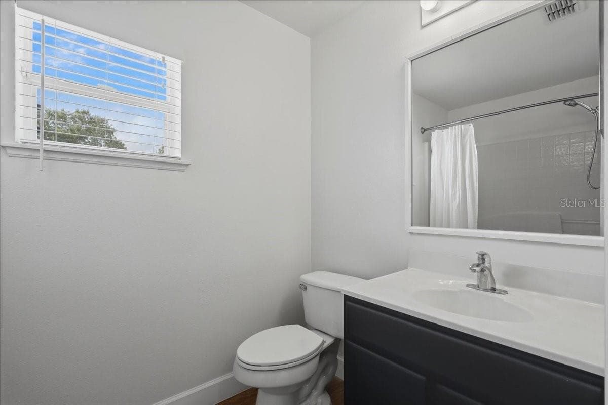 41 ZEPHYR LILY TRAIL — photo 45 of 61