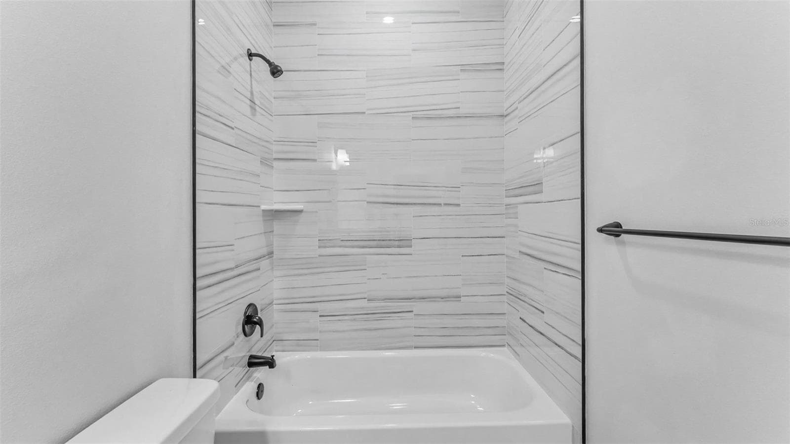1305 PARKER STREET — photo 26 of 38