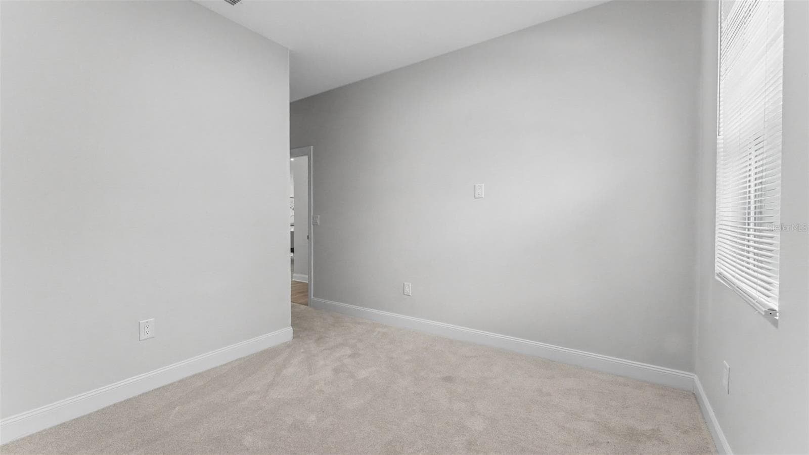1305 PARKER STREET — photo 29 of 38