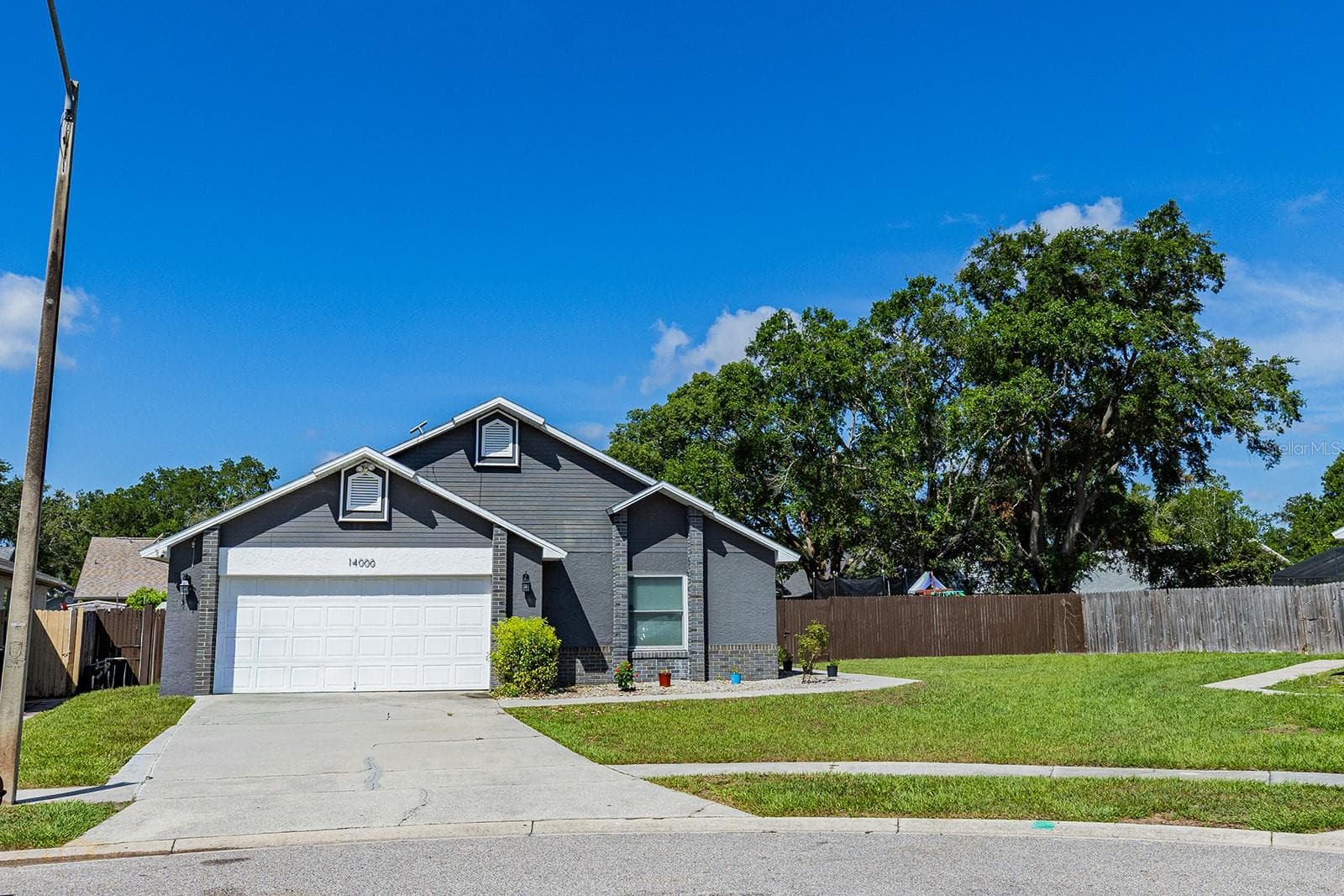 14000 ANNHURST COURT — photo 1 of 30