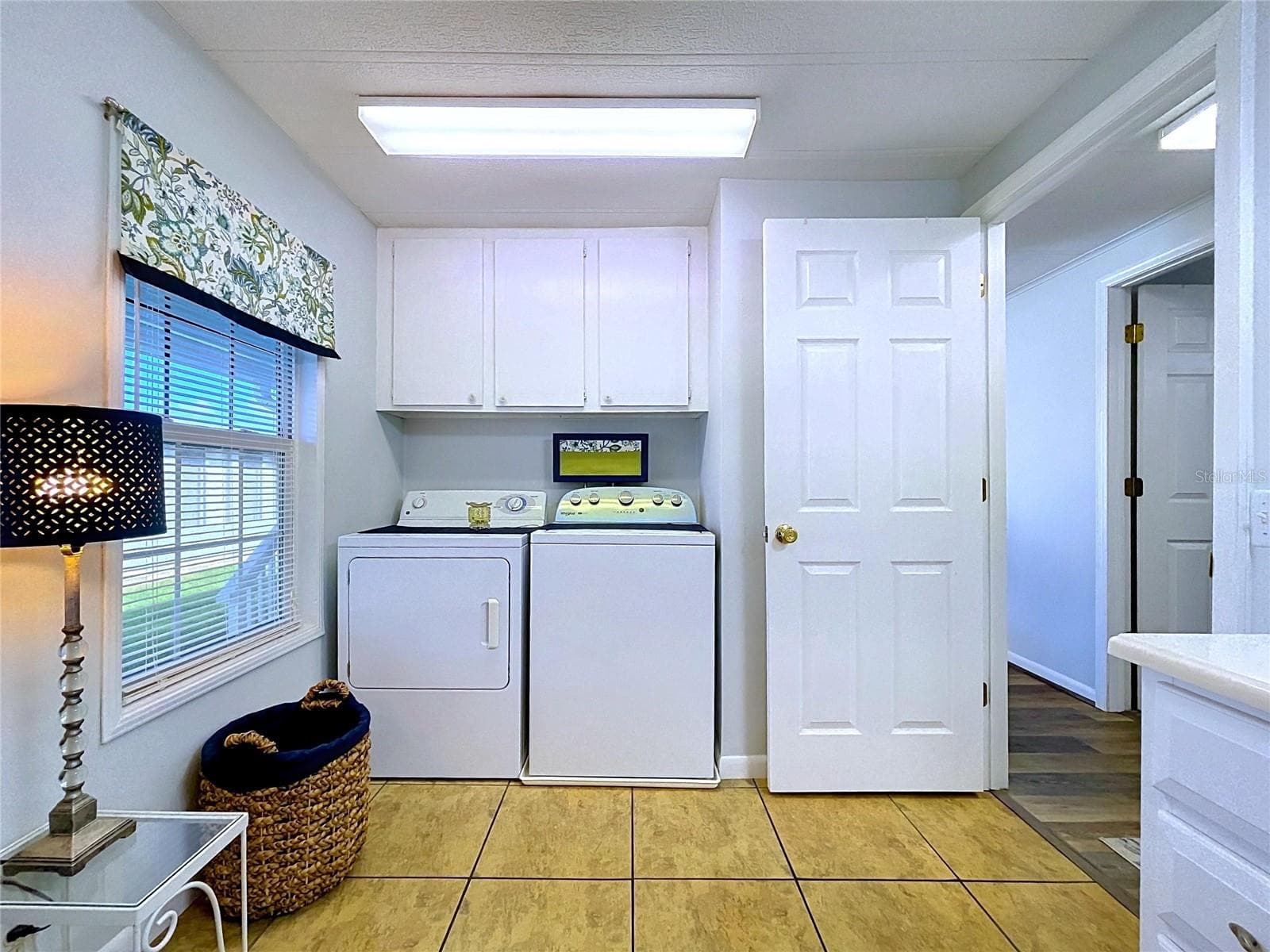 2055 FLORAL AVENUE — photo 43 of 55