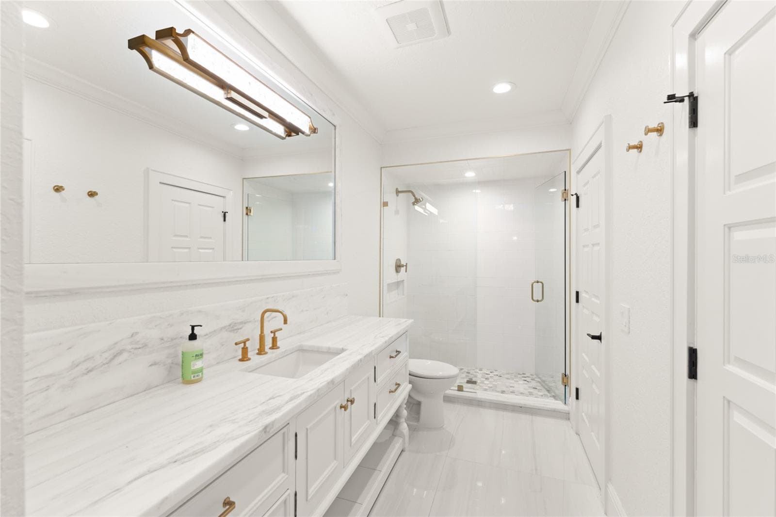 5243 ISLEWORTH COUNTRY CLUB DRIVE — photo 52 of 65