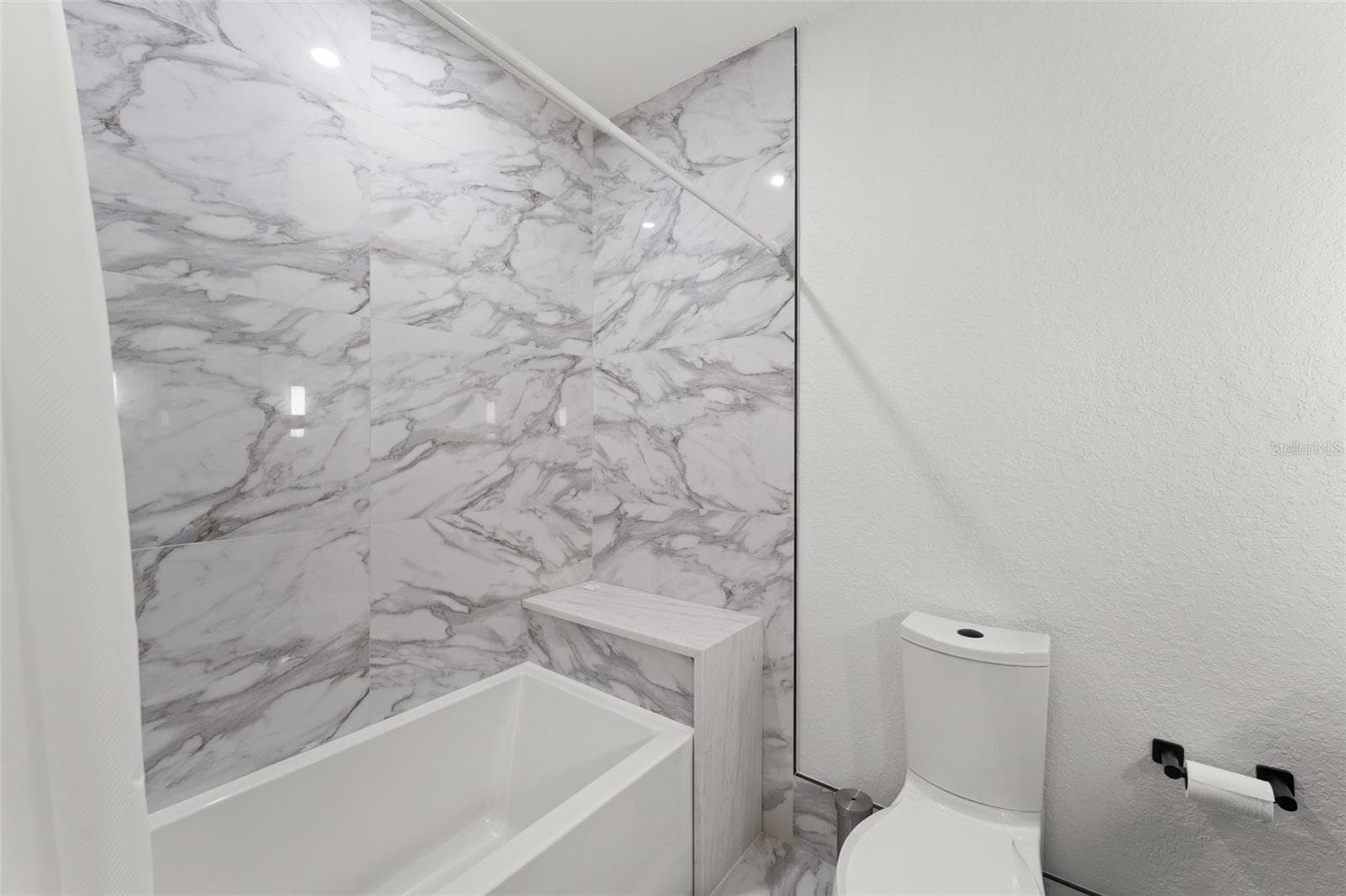 5243 ISLEWORTH COUNTRY CLUB DRIVE — photo 49 of 65