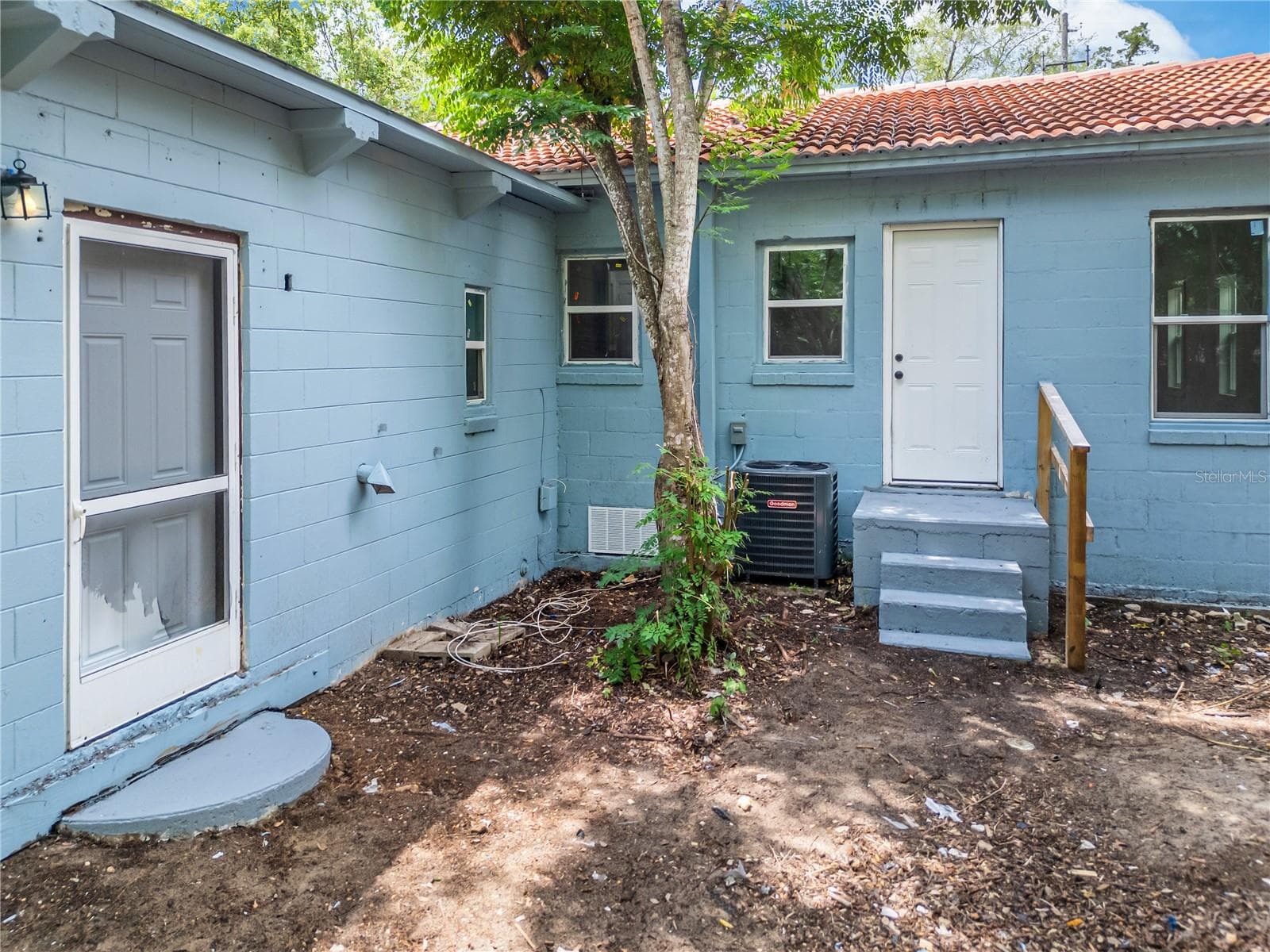 1504 LINE STREET — photo 8 of 51