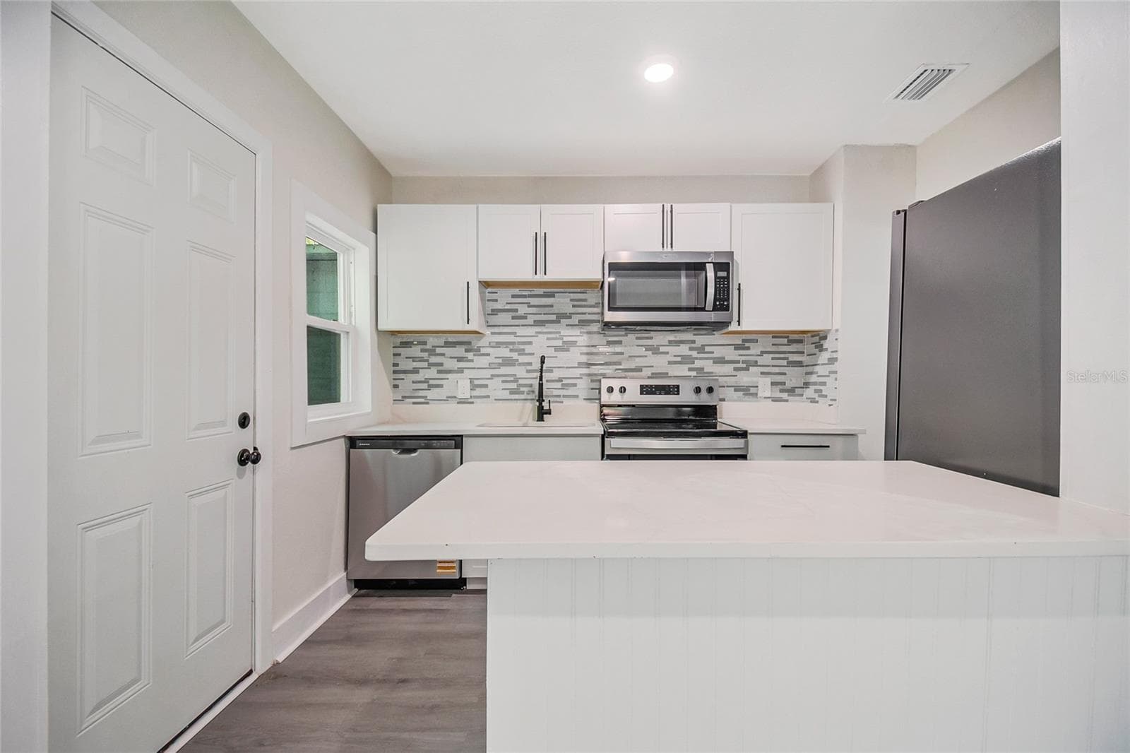 1504 LINE STREET — photo 37 of 51