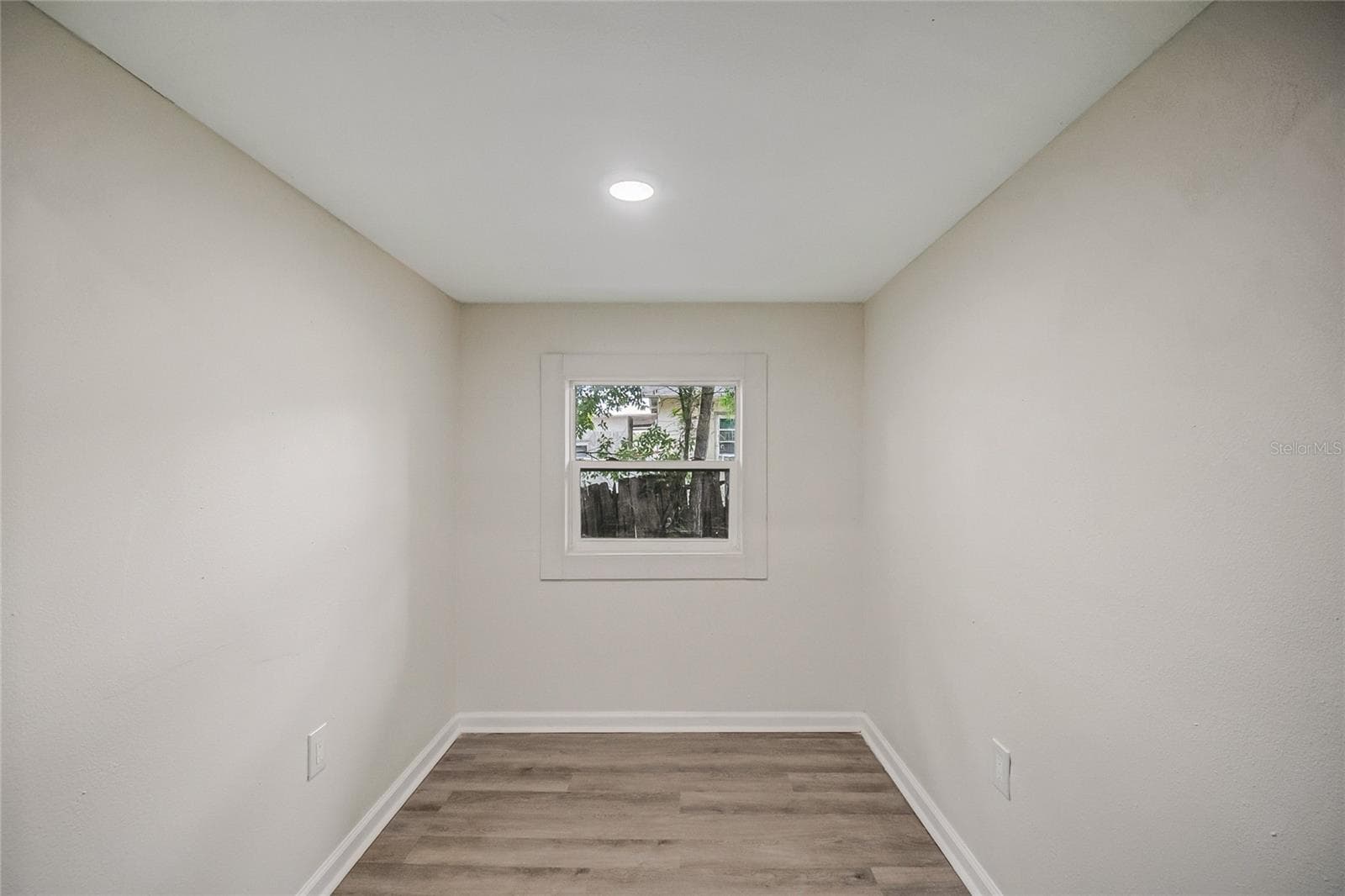 1504 LINE STREET — photo 16 of 51