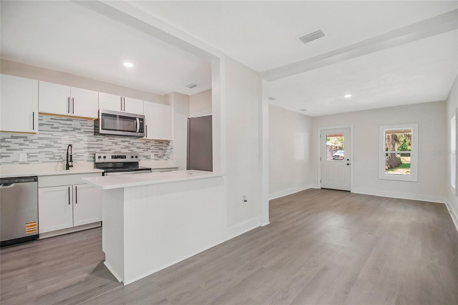 1504 LINE STREET — photo 36 of 51