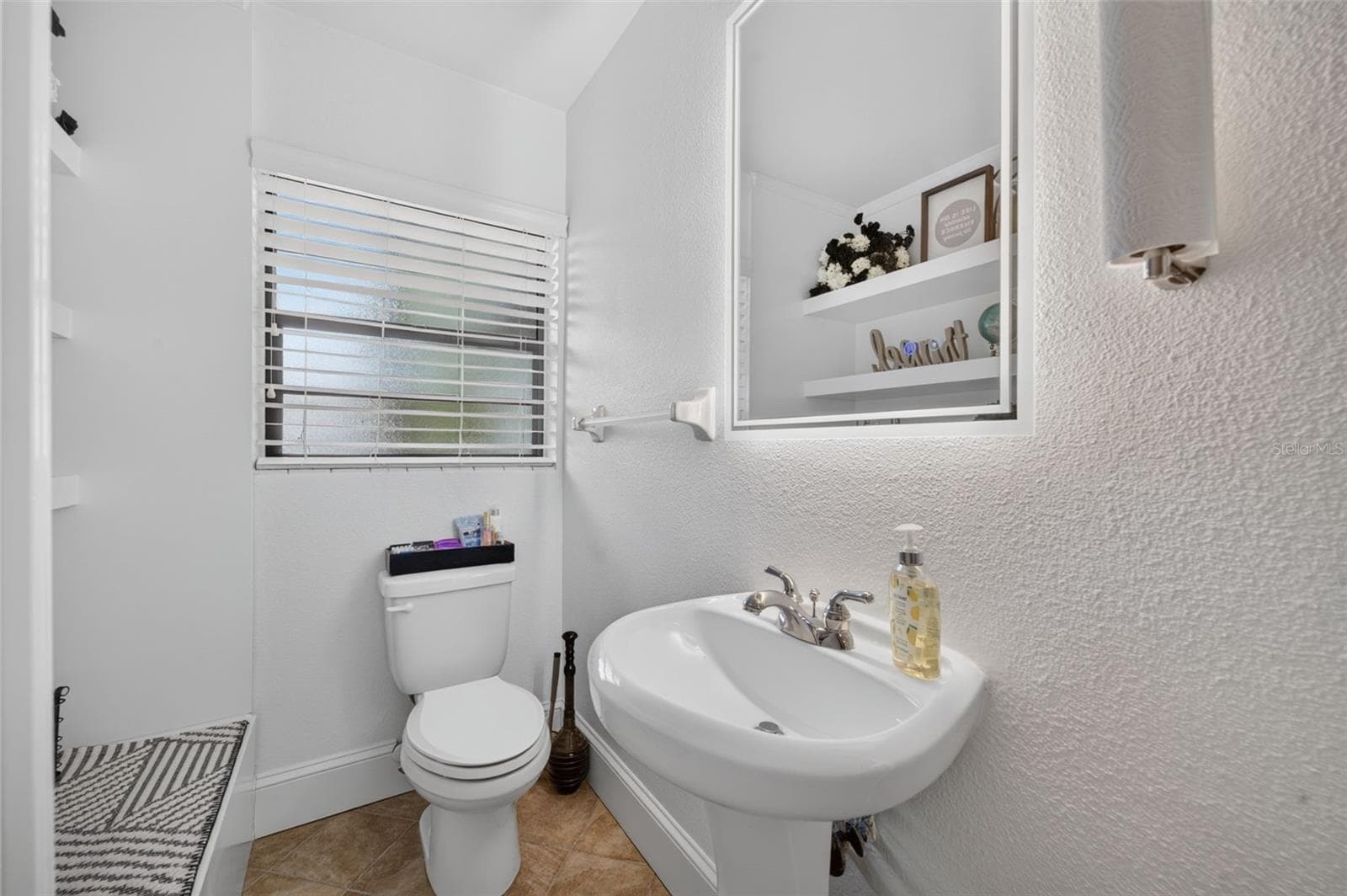 229 PASADENA PLACE — photo 14 of 16