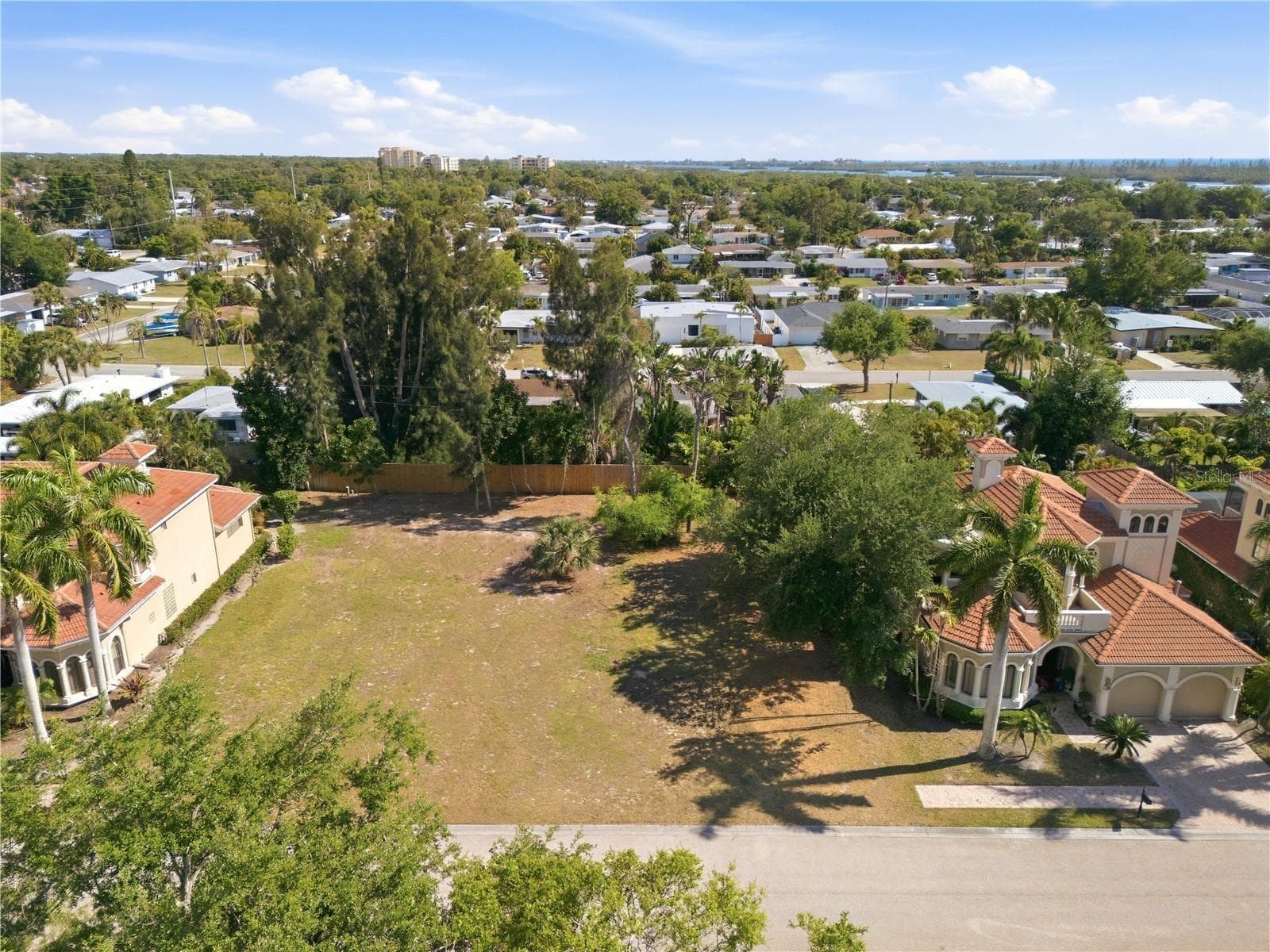1740 ASSISI DRIVE — photo 8 of 17