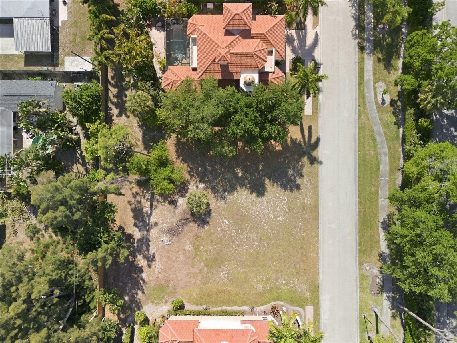 1740 ASSISI DRIVE — photo 5 of 17