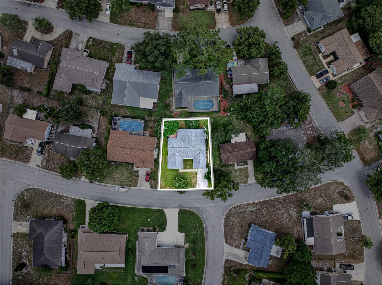 13004 SERPENTINE DRIVE — photo 43 of 53