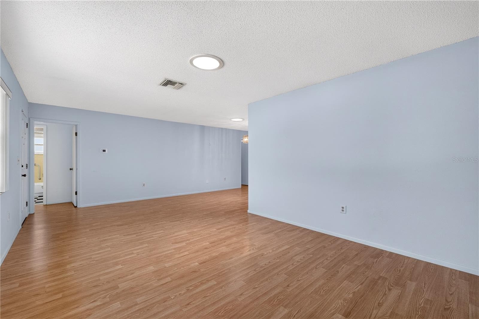 13004 SERPENTINE DRIVE — photo 16 of 53