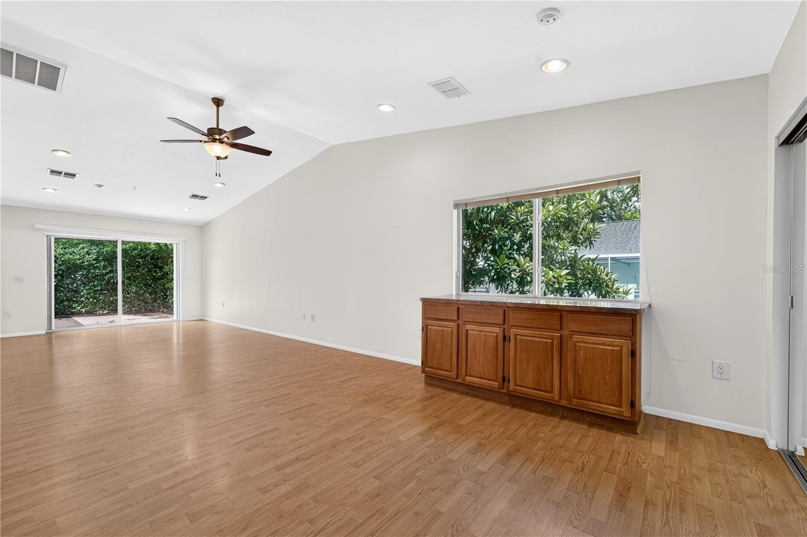 13004 SERPENTINE DRIVE — photo 27 of 53