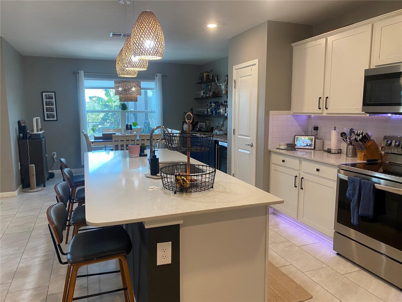 9126 ROYAL RIVER CIRCLE — photo 10 of 53