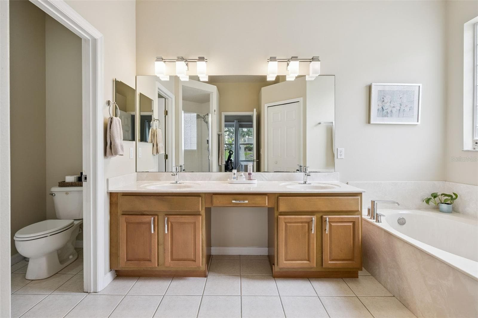 3760 LIBERTY HILL DR — photo 25 of 90