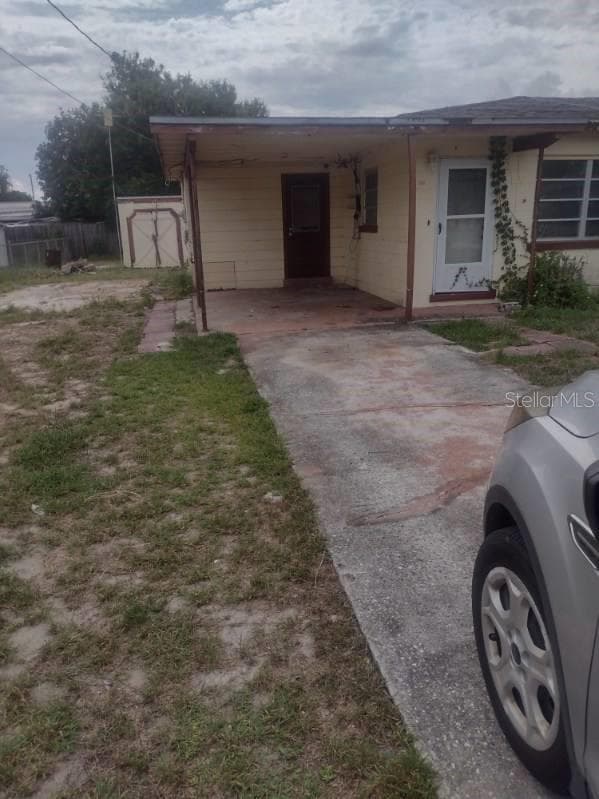 107 LEONA DRIVE — photo 1 of 8
