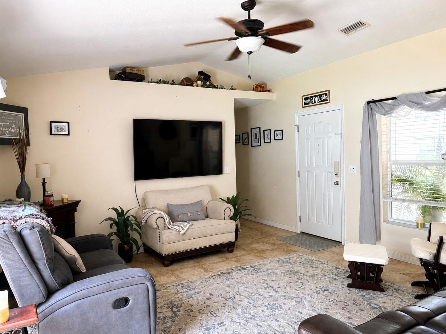 1462 ADMIRAL NIMITZ AVE — photo 7 of 33