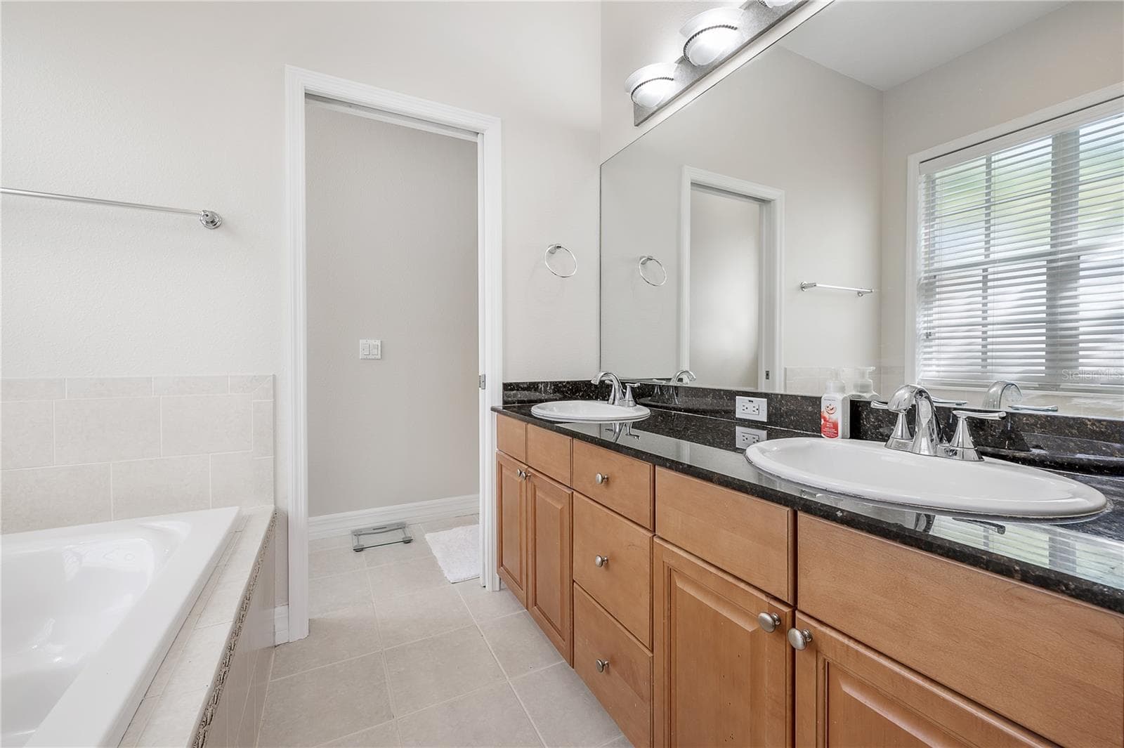 2920 HANSEN MANOR LANE — photo 25 of 49