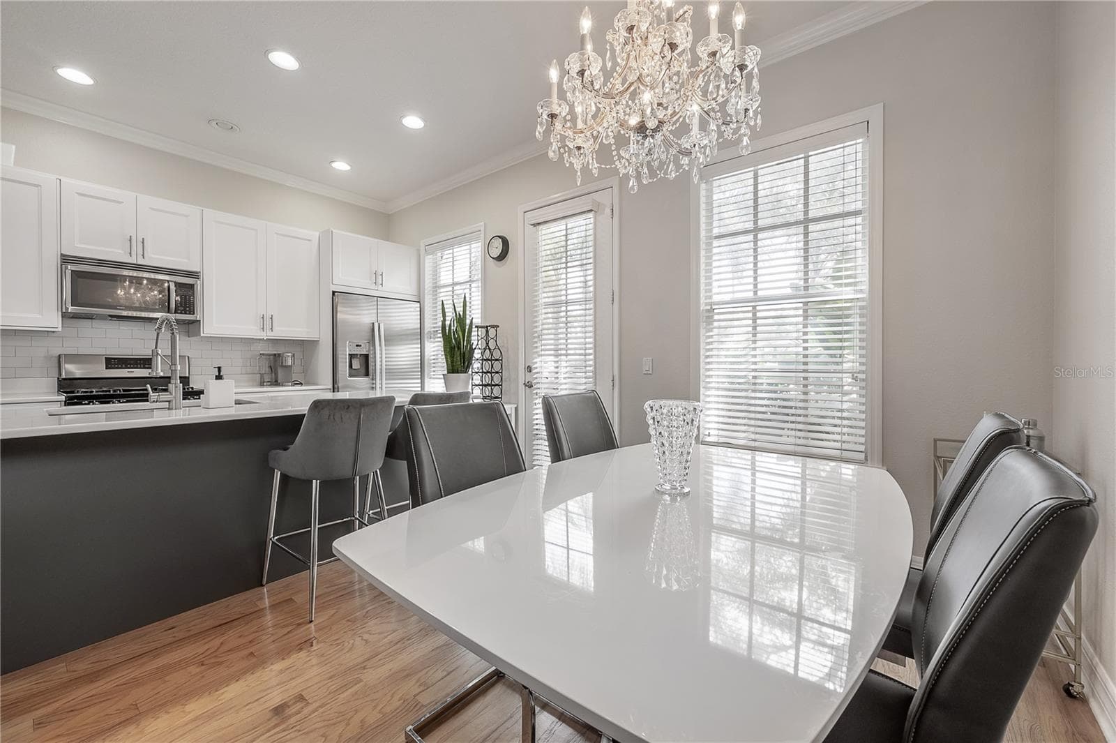 2920 HANSEN MANOR LANE — photo 9 of 49