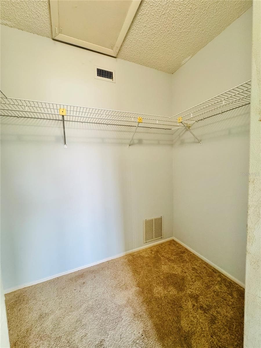 106 WINDWARD PLACE — photo 6 of 13