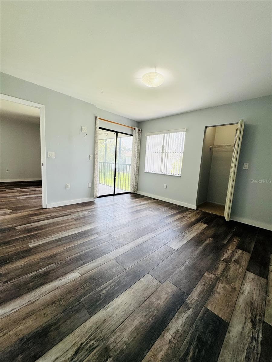106 WINDWARD PLACE — photo 4 of 13