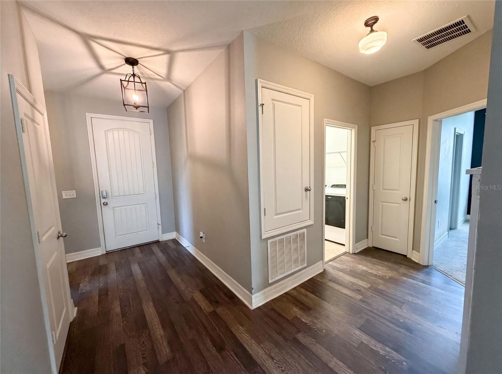 10029 WEATHERS LOOP — photo 6 of 19