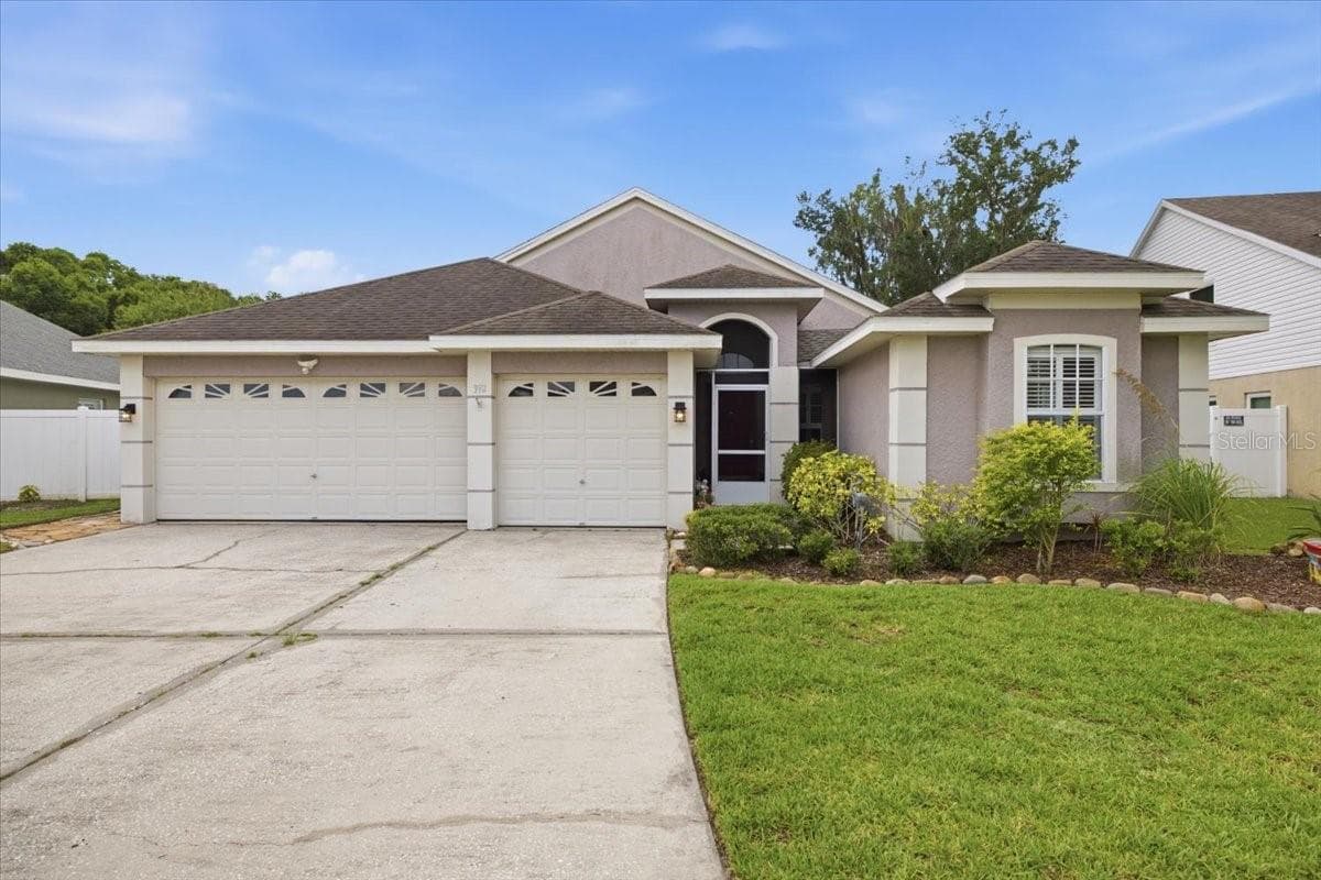 392 TAVERNIER CIRCLE — photo 1 of 59