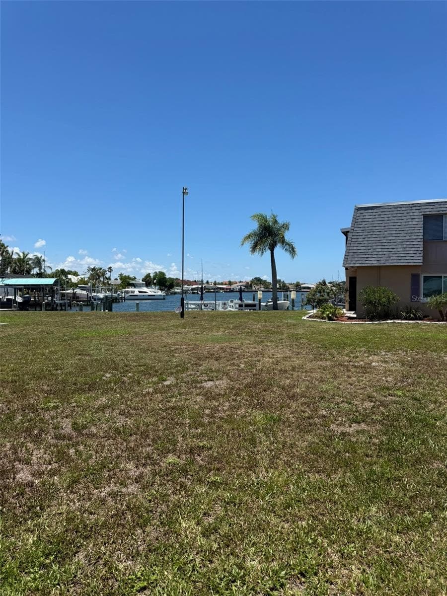 1000 APOLLO BEACH BOULEVARD — photo 2 of 18