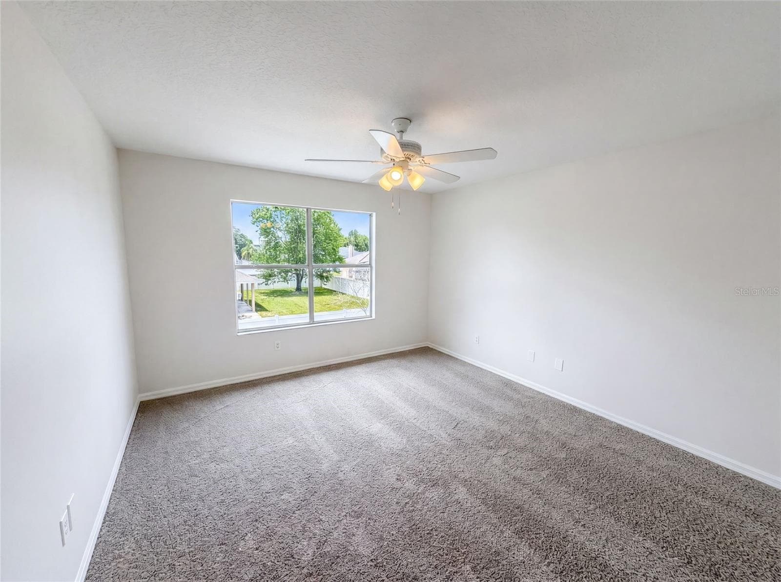 2270 BLOSSOMWOOD DRIVE — photo 29 of 41