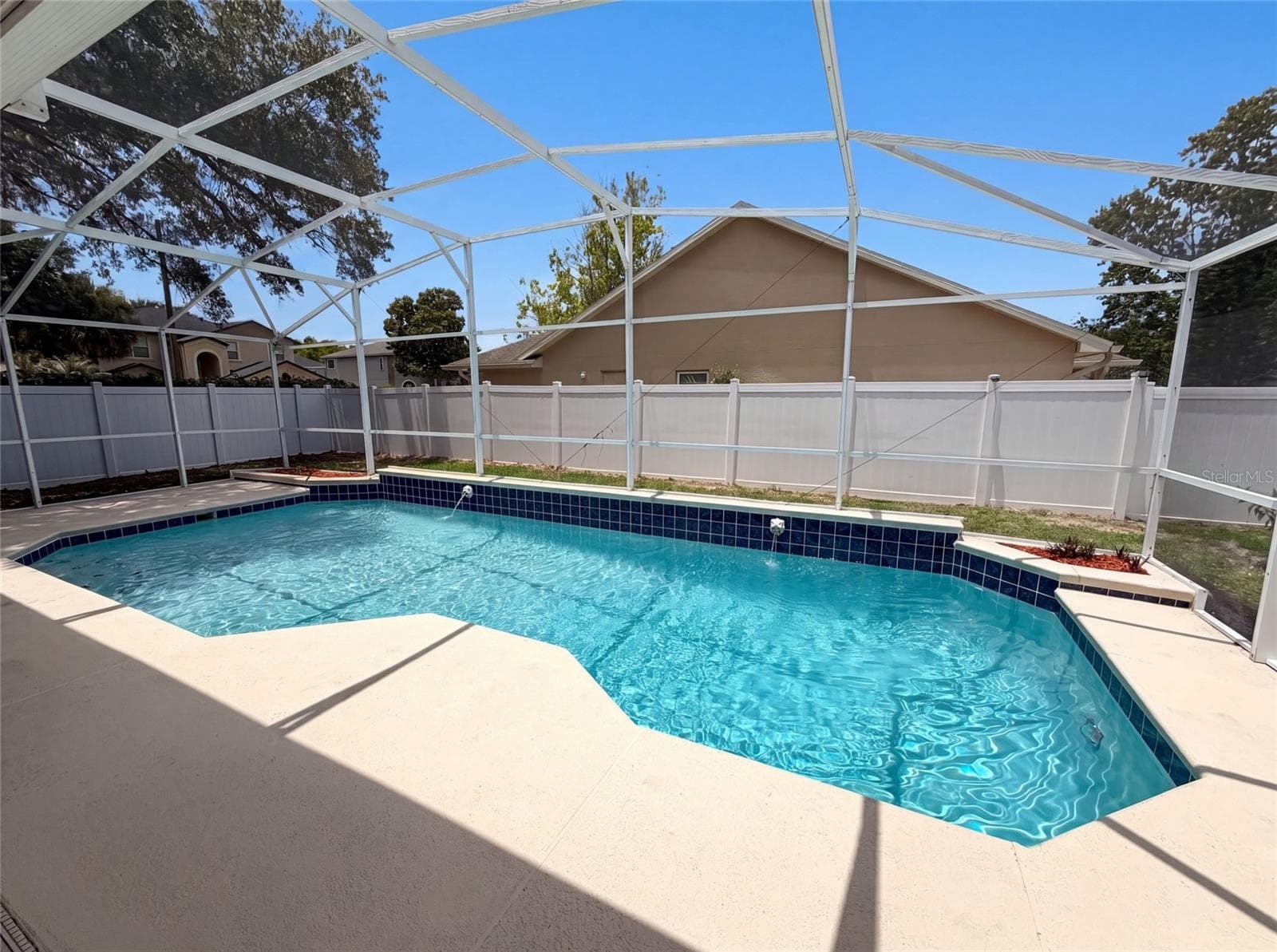 2270 BLOSSOMWOOD DRIVE — photo 39 of 41