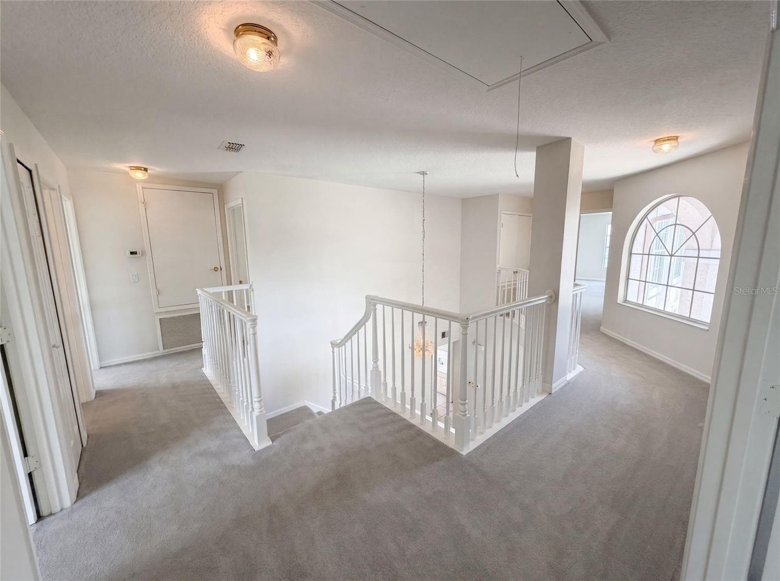 2270 BLOSSOMWOOD DRIVE — photo 19 of 41