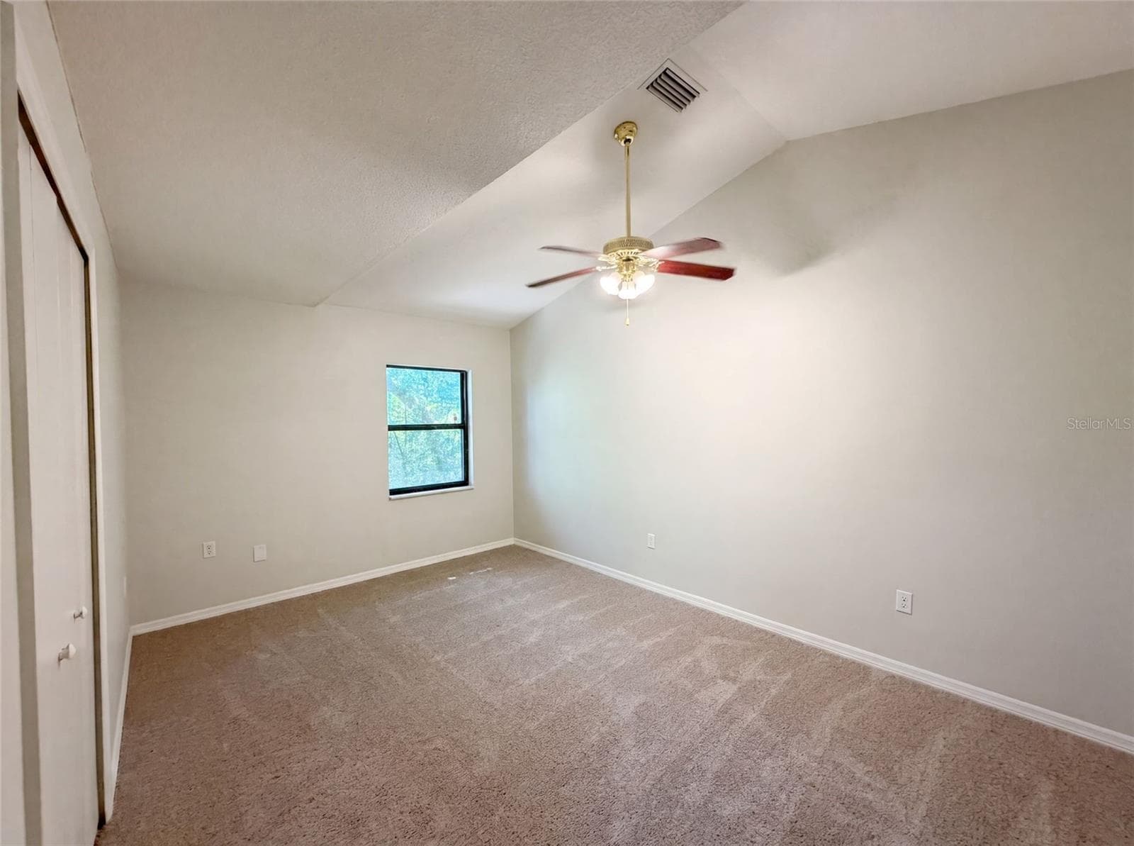 3739 LAKE GRIFFIN ROAD — photo 15 of 21