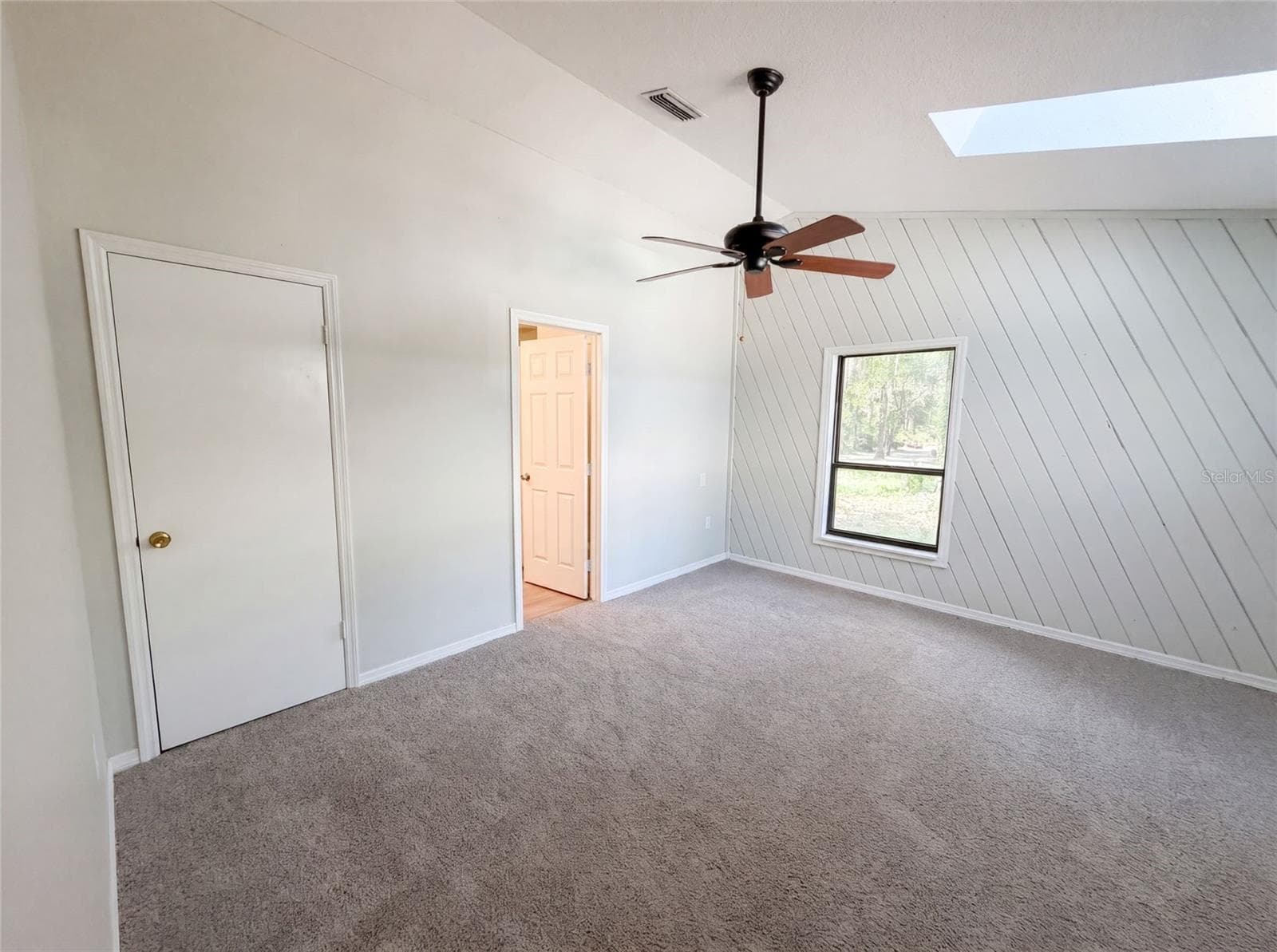 3739 LAKE GRIFFIN ROAD — photo 4 of 21