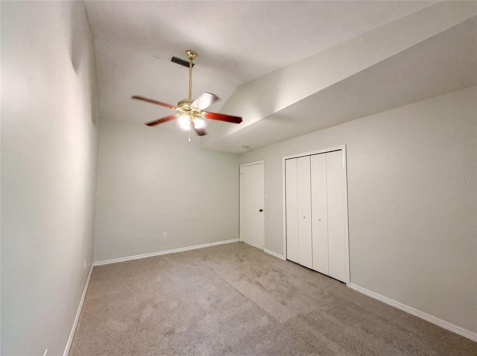 3739 LAKE GRIFFIN ROAD — photo 16 of 21