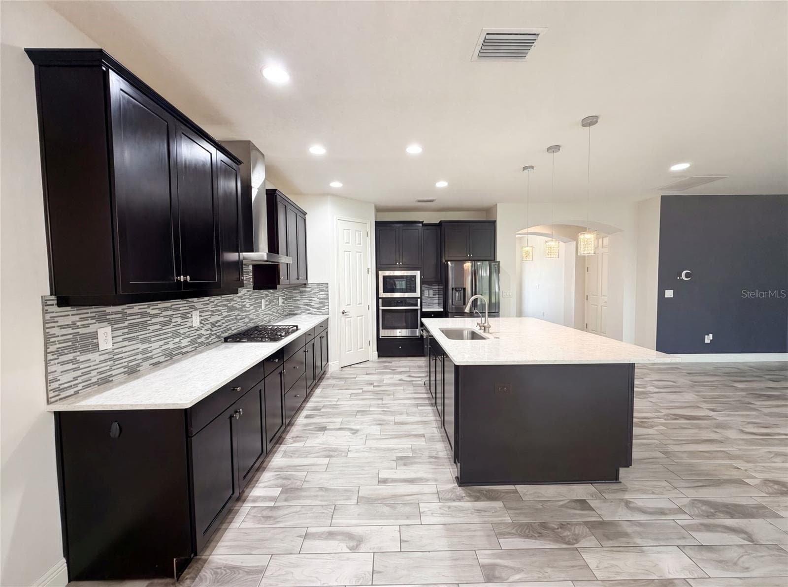 21797 BRISKE MORNING AVENUE — photo 12 of 42