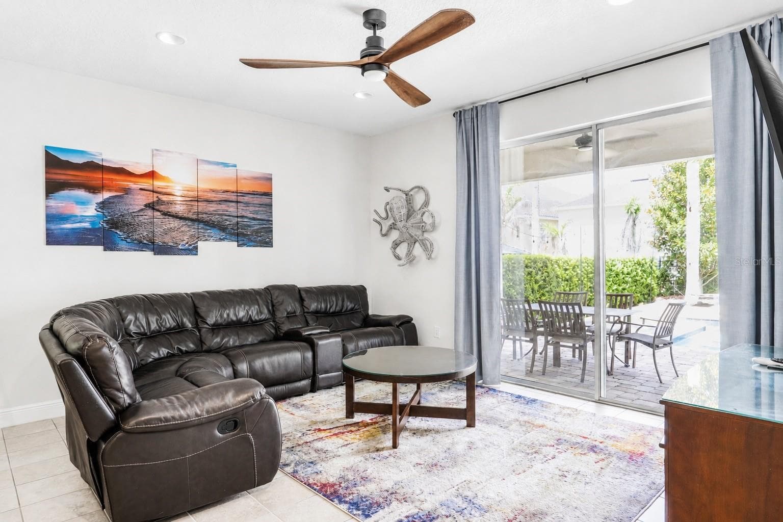 640 LASSO DRIVE — photo 9 of 31