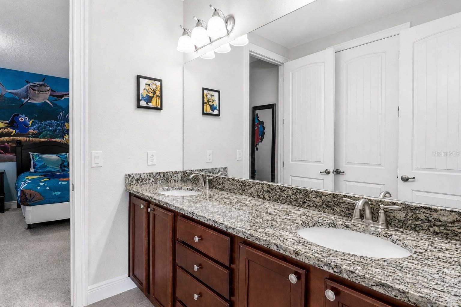 640 LASSO DRIVE — photo 17 of 31